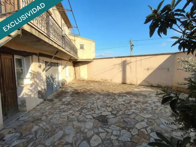 Gran casa de 660 m² en Barbués con corral/jardín privado: am - foto 3
