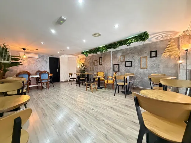 Local comercial 150m² en venta - torrevieja — 25