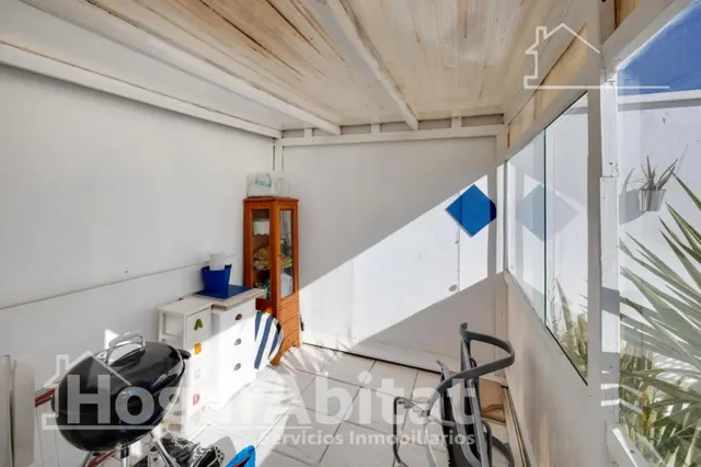 PRECIOSO ÁTICO CON DOS TERRAZAS, GARAJE Y PISCINA JUNTO AL MAR — 25