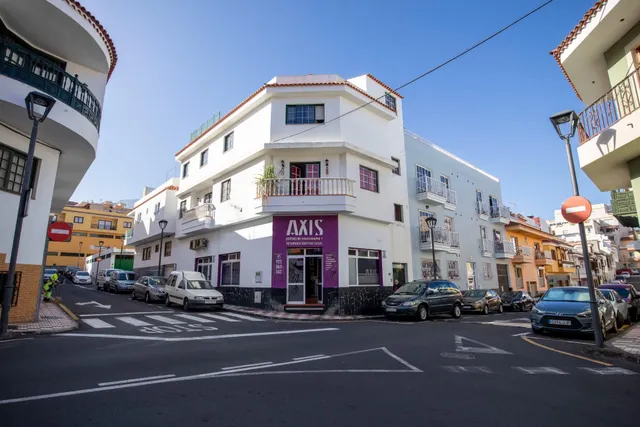LOCAL CON POSIBILIDAD DE CAMBIO DE USO A VIVIENDA EN TOSCAL 