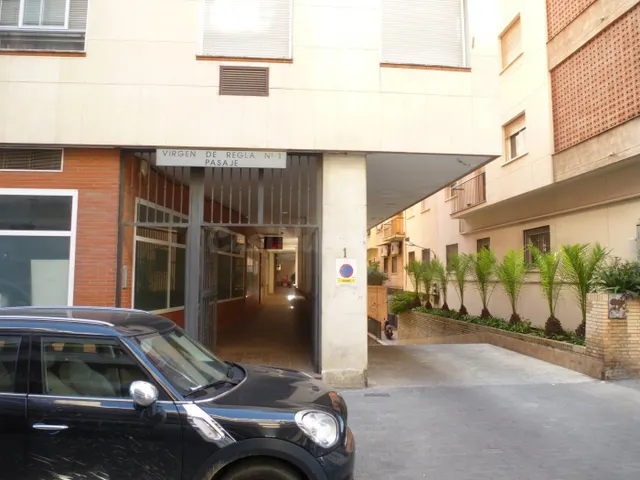 LOS REMEDIOS - EDIFICIO REPRESENTATIVO.- OFICINA - foto 2