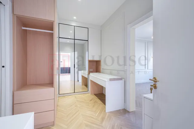 Espectacular piso reformado de 200m2 en la dreta de l´eixample — 42