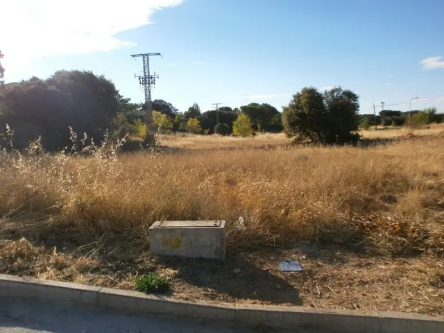PARCELA EN PIOZ — 2