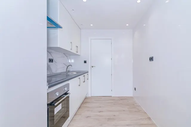 Venta 5 dormitorios. baño. aseo. reformado — 29