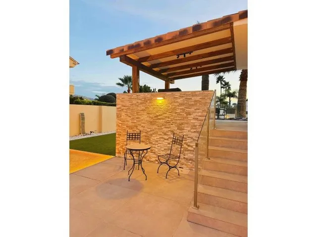 Villa 4 habitaciones 350m² en venta - Pueblo — 15