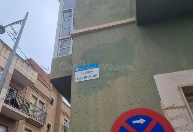 SE VENDE piso OKUPA en C Luis BuÑ±uel de Roquetas de Mar - foto 3