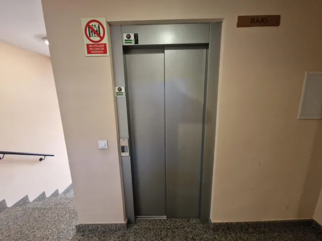 AOC VENDE PISO TOTALMENTE REFORMADO EN LOMINCHAR 2,HAB,2 BAÑOS, GARAJE Y TRASTERO. — 39