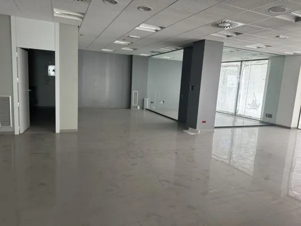 Local comercial — 6
