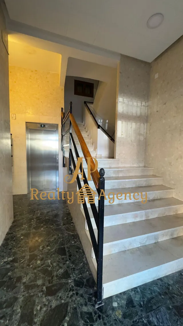 Estupendo piso de 2 habitaciones, amueblado, en Campanar, junto Hipercor. — 21