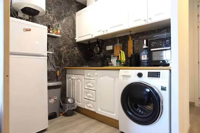 EXCLUSIVO ESTUDIO CON VISTAS FRONTALES AL MAR EN TORREVIEJA — 8
