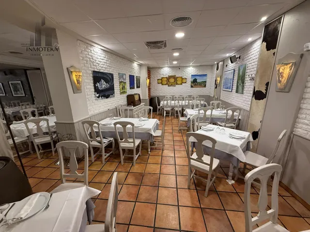 REF: C135 GRUPO INMOTEKA INMOBILIARIA TRASPASA RESTAURANTE ZONA FERIA/FATIMA — 12