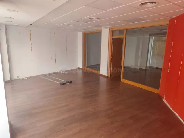 Local comercial en Plaza de San Miguel - foto 4