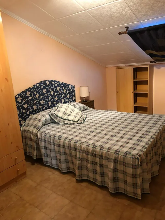 APARTAMENTO 2 DORMITORIOS EN VILLADANGOS ÚLTIMA PLANTA — 18
