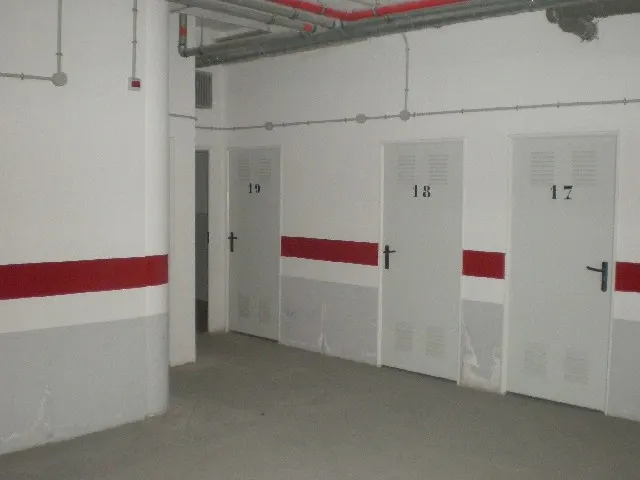 Duplex de 3 habitaciones y 2 baños  con salarium de 100m2 mas garaje y trastero — 6