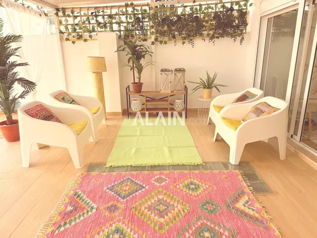 PISO CON ENCANTO Y PARA ENTRAR A VIVIR YA EN ZONA DE PEDRO C