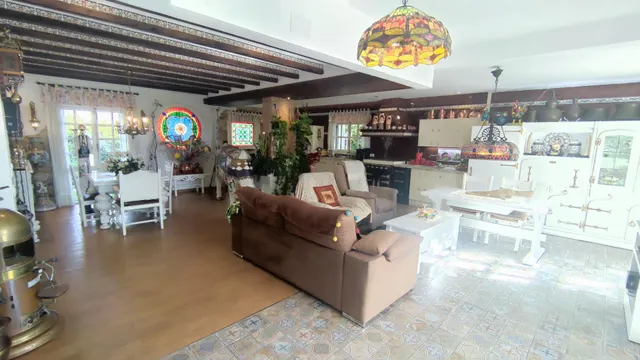 CHALET INDEPENDIENTE DE LUJO ZONA SOL Y LUZ-SAN VICENTE — 28