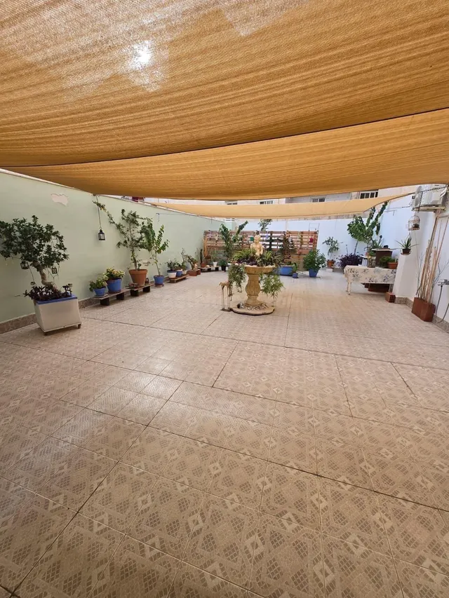 Precioso apartamento totalmente reformado con gran terraza — 2