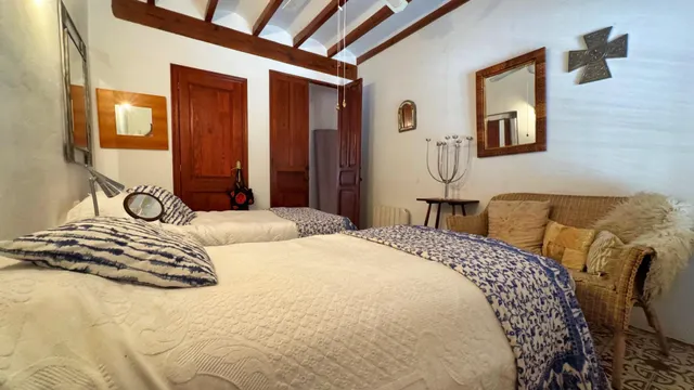 Casa de Pueblo 6 habitaciones 255m² en venta - Comunidad valenciana — 23