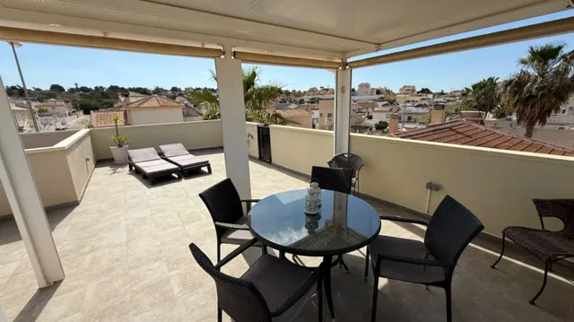 ESPECTACULAR CHALET 2 HABS EN CIUDAD QUESADA 244.000€ — 38