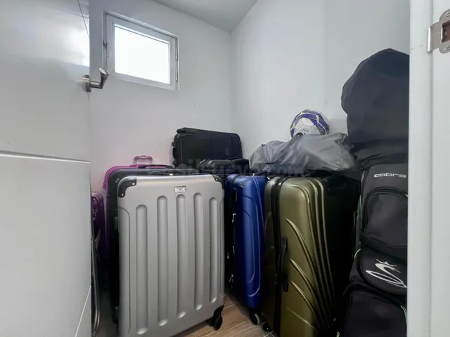 Villa de 5 dormitorios y 4 baños en San Miguel de Salinas (Alicante) — 46