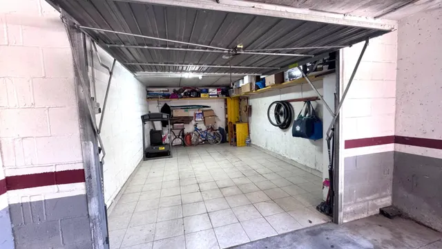 Piso de 3 dormitorios con ascensor, garaje y trastero — 20