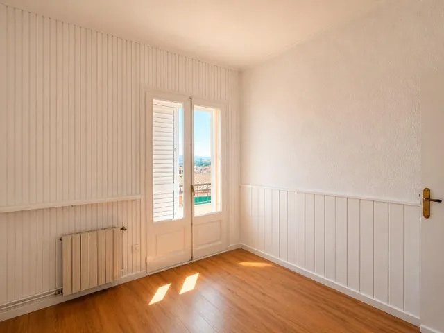 ¡Piso en venta en la carretera de Cardona de Manresa, con espectaculares vistas a Montserrat! — 16