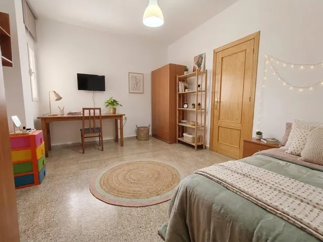 habitación RESIDENCIA ESTUDIANTES!!!!!!!!!!! — 8