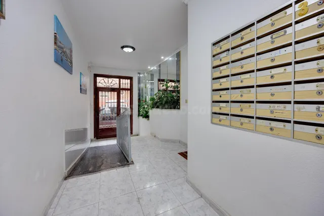 Apartamento reformado de un dormitorio en la Playa de los Locos — 20