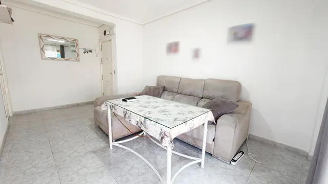 ¡¡ PISO CON TERRAZA EN LA ZONA DE SAGUNTO, TOTALMENTE EXTERI - foto 4