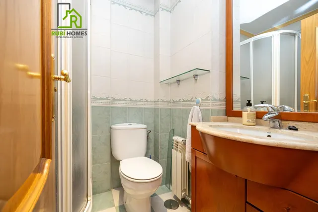 En venta casa unifamiliar en recinto cerrado en Granada capital — 31