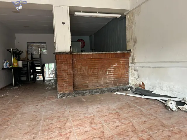 OPORTUNIDAD EN SANT ANDREU DE PALOMAR, LOCAL COMERCIAL CON P - foto 5