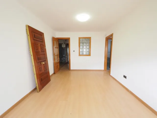 SE VENDE PISO EN RIPOLLET, CONA CAN MAS — 3
