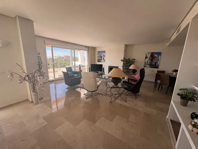 Ático 3 habitaciones 141m² en venta - Centro — 24