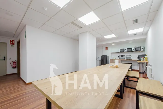 Local de 289 m2 en Padre Damián, Chamartín — 37