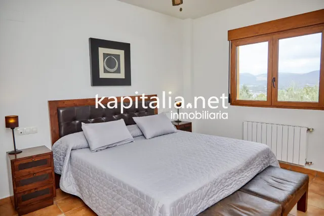 Exclusivo Chalet a la venta en Ontinyent — 14