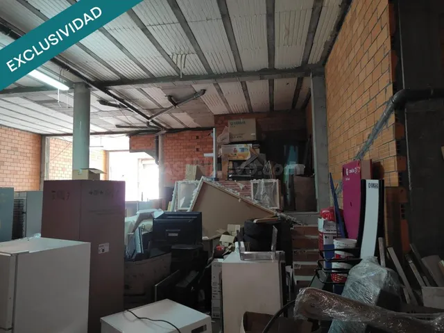 OPORTUNIDAD EN XINZO DE LIMIA - LOCAL COMERCIAL + OFICINA - foto 4