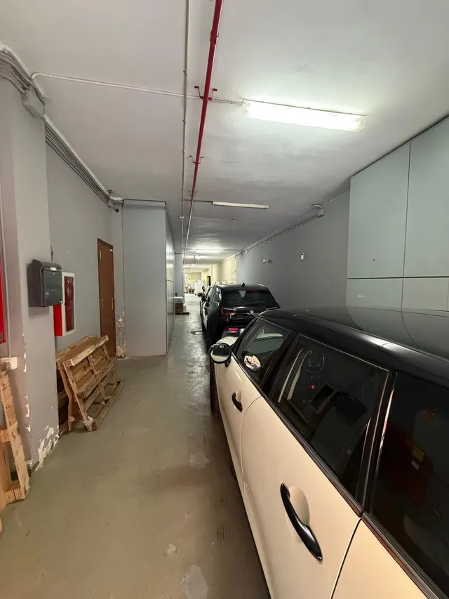 LOCAL EN VENTA EN ESPLUGUES DE LLOBREGAT — 16