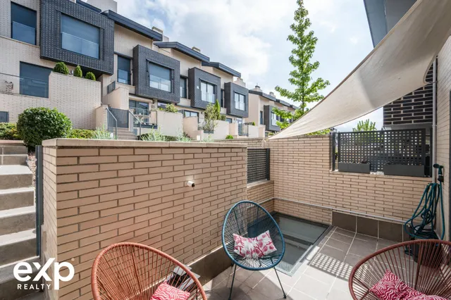 CHALET ADOSADO EN TORRELODONES — 7