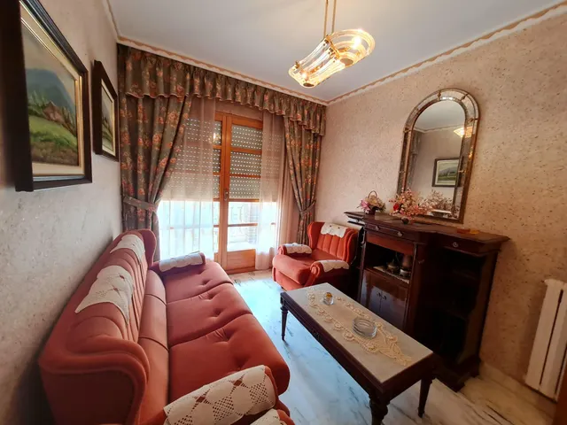 Casa de Pueblo. — 28