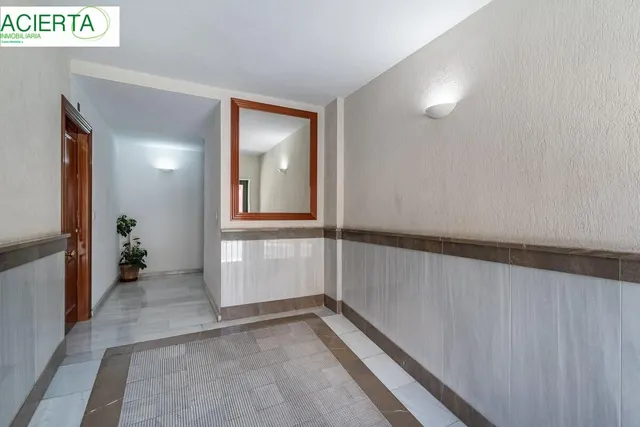 ¡¡Fantástico piso de 7 habitaciones en Bola de Oro!! — 25