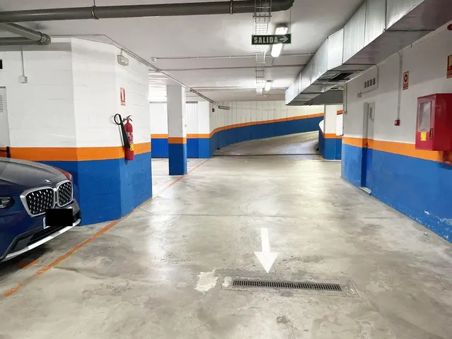 Garaje 15m² en venta - Camino de Suárez — 8