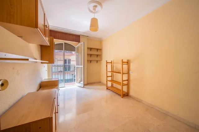 ¡4 dormitorios en Fuengirola! amplitud, terraza y ubicación privilegiada — 9