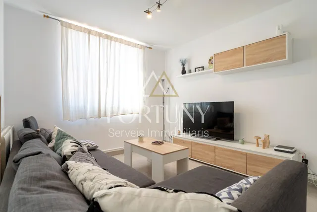 Casa en venta en calle Mora d'ebre, Reus. - foto 5