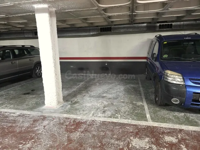 PLAZA DE PARKING EN ALQUILER EN LA CALLE CALABRIA TOCANDO FL