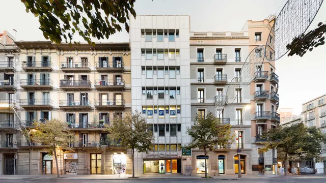 Oficina 232m² en alquiler - Eixample — 24