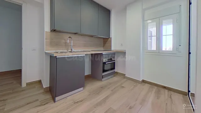 Venta de Piso a Estrenar en Madrid - Zona Arcos - foto 3