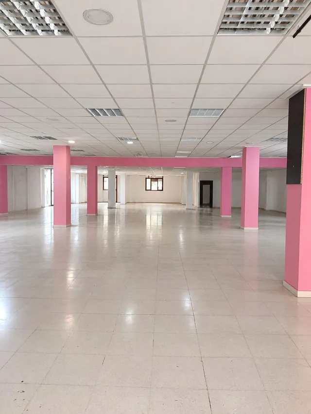 Oportunidad de inversión en Manacor – Locales con potencial para 2 VPL + local comercial + aparcamientos — 3