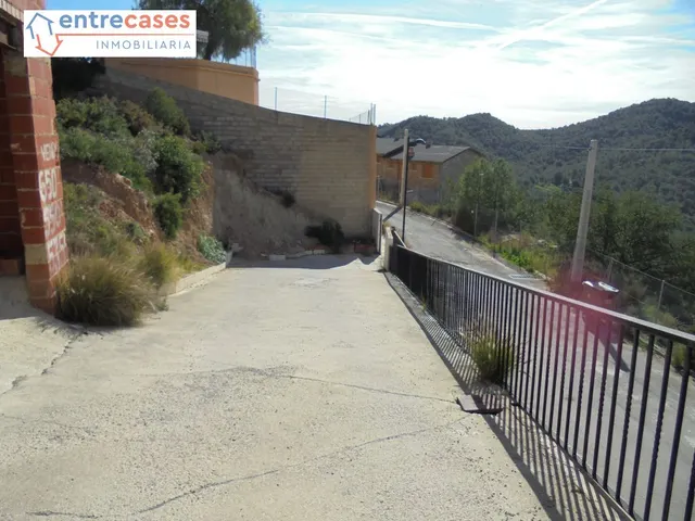 PARCELA EN URBANIZACIÓN LA PAZ — 5