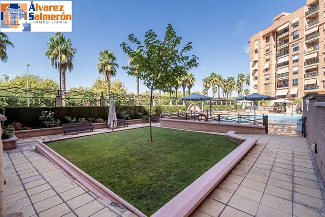 Vivienda a estrenar en urbanización privada en Parque Almuni - foto 2