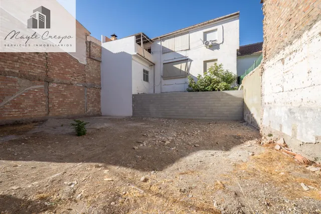 EXCELENTE SOLAR EN VENTA EN ARMILLA (JUNTO PLAZA ESPAÑA) — 25